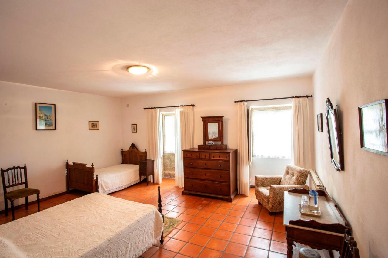 Alojamento de Acomodação e Pequeno-almoço Casa Da Várzea 3*