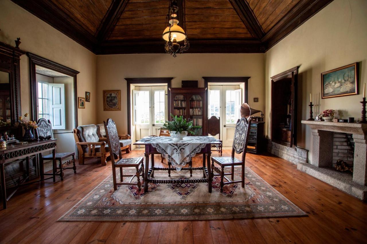 Casa Da Várzea